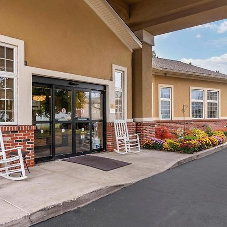 Comfort Inn University Амгерст Екстер'єр фото