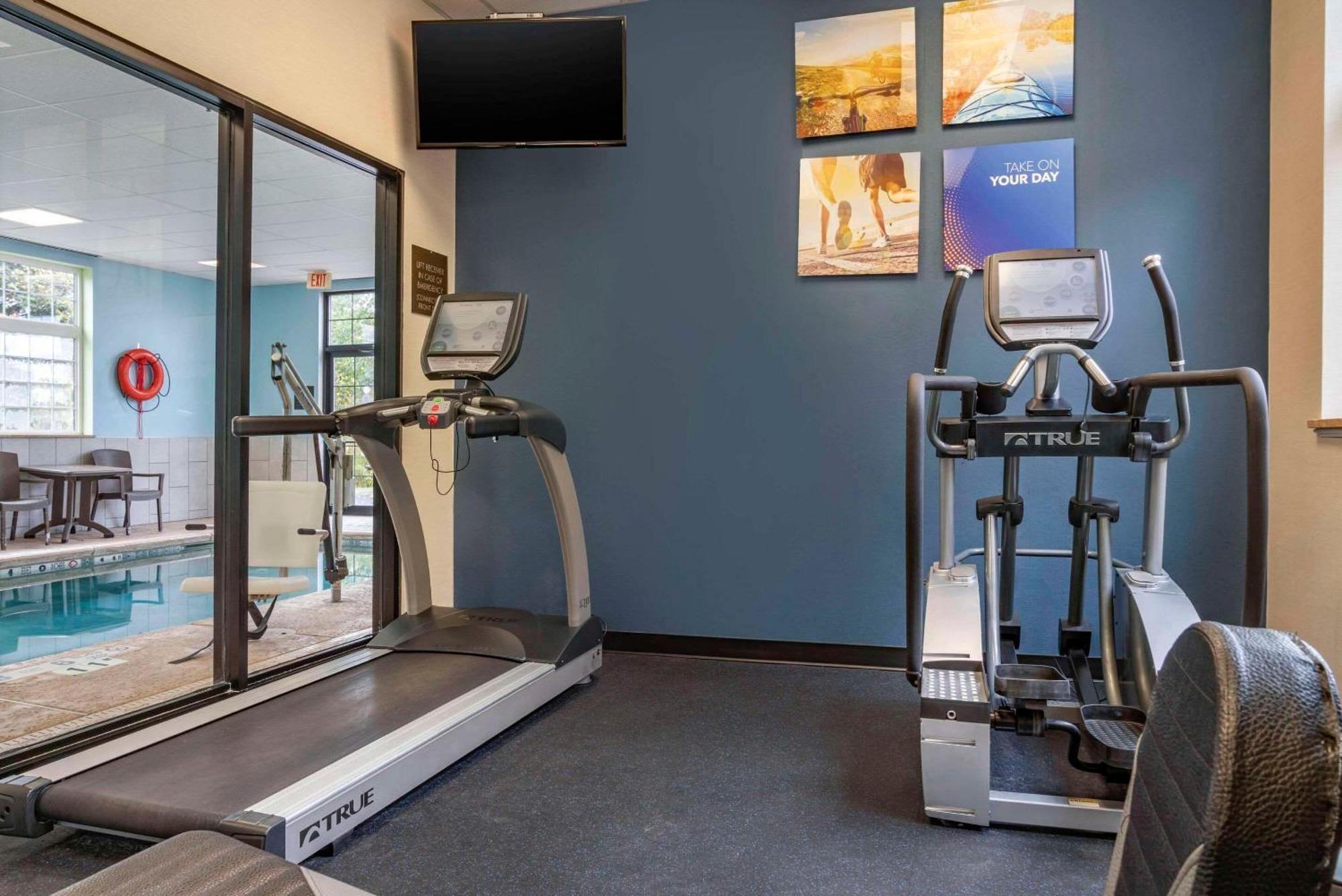 Comfort Inn University Амгерст Екстер'єр фото